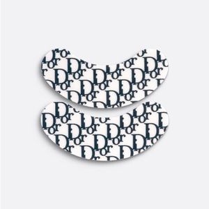 Dior backstage eye reviver patches